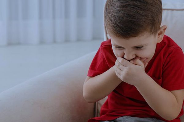 O meu filho está a vomitar. E agora?