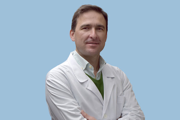 Dr. Daniel Ramos Pires